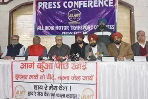 सरकार के आश्‍वासन के बाद ट्रांसपोर्टरों ने हड़ताल वापस ली