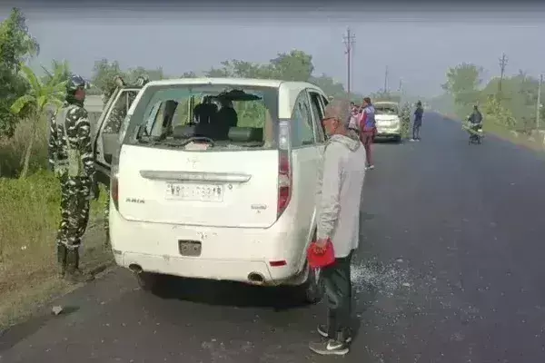 पश्चिम बंगाल में TMC नेता के ठिकाने पर छापा मारने गई ED की टीम पर हमला, गाड़ी भी तोड़ी