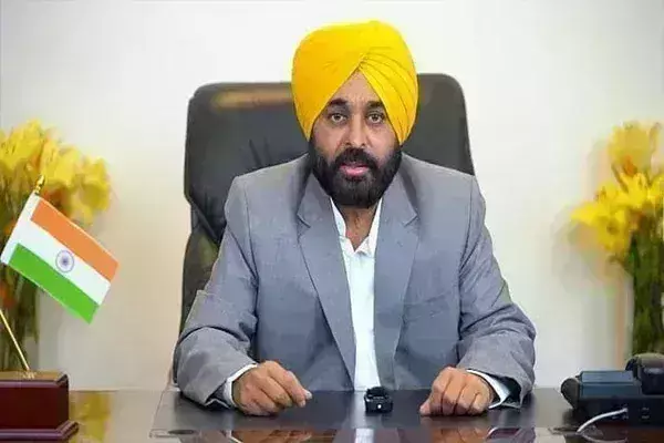 राज्यपाल बनवारी लाल पुरोहित ने पंजाब विधानसभा द्वारा पारित 3 विधेयकों को मंजूरी  दी