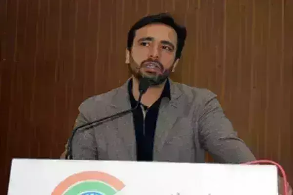 केंद्र में इंडिया गठबंधन की सरकार बनने पर अग्निवीर योजना को खत्म करेंगे: जंयत केंद्र में इंडिया गठबंधन की सरकार बनने पर अग्निवीर योजना को खत्म करेंगे: जंयत