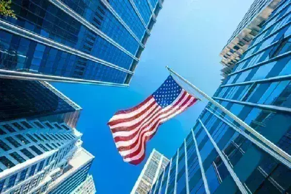 राष्ट्रीय ऋण का 34 ट्रिलियन डॉलर तक बढऩा अमेरिकी अर्थव्यवस्था के लिए खतरनाक स्थिति राष्ट्रीय ऋण का 34 ट्रिलियन डॉलर तक बढऩा अमेरिकी अर्थव्यवस्था के लिए खतरनाक स्थिति