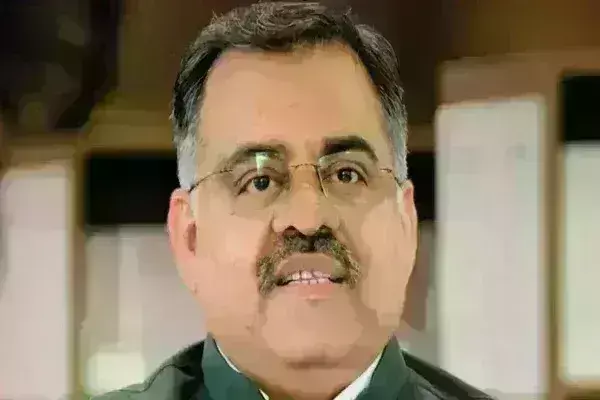 भारतीय जनता पार्टी के राष्ट्रीय महासचिव तरूण चुघ ने कहा कि PM मोदी के कुशल नेतृत्व में भारत दुनिया का सबसे तेजी से विकास करने वाला देश बना