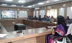 рд╡рд┐рдХрд╕рд┐рдд рднрд╛рд░рдд рд╕рдВрдХрд▓реНрдк рдпрд╛рддреНрд░рд╛ рдиреЗ рд╕рднреА рдХреЛ рдЬреЛреЬрдиреЗ рдХрд╛ рдХрд╛рдо рдХрд┐рдпрд╛ рд╣реИрдГ рдХреБрд▓рдкрддрд┐ рдкреНрд░реЛ0 рдкреНрд░рддрд┐рднрд╛ рдЧреЛрдпрд▓ рд╡рд┐рдХрд╕рд┐рдд рднрд╛рд░рдд рд╕рдВрдХрд▓реНрдк рдпрд╛рддреНрд░рд╛ рдиреЗ рд╕рднреА рдХреЛ рдЬреЛреЬрдиреЗ рдХрд╛ рдХрд╛рдо рдХрд┐рдпрд╛ рд╣реИрдГ рдХреБрд▓рдкрддрд┐ рдкреНрд░реЛ0 рдкреНрд░рддрд┐рднрд╛ рдЧреЛрдпрд▓