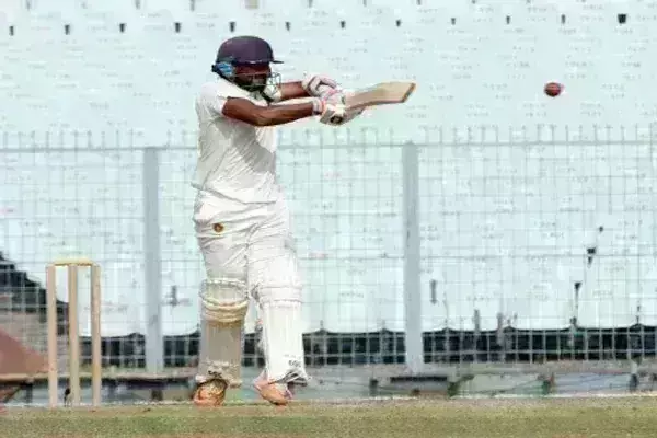 рдШрд░реЗрд▓реВ рдореИрджрд╛рди рдкрд░ 9,000 рд░рди рдФрд░ 600 рд╡рд┐рдХреЗрдЯ рд╣рд╛рд╕рд┐рд▓ рдХрд░рдиреЗ рд╡рд╛рд▓реЗ рддреАрд╕рд░реЗ рднрд╛рд░рддреАрдп рдмрдиреЗ рдЬрд▓рдЬ рд╕рдХреНрд╕реЗрдирд╛ рдШрд░реЗрд▓реВ рдореИрджрд╛рди рдкрд░ 9,000 рд░рди рдФрд░ 600 рд╡рд┐рдХреЗрдЯ рд╣рд╛рд╕рд┐рд▓ рдХрд░рдиреЗ рд╡рд╛рд▓реЗ рддреАрд╕рд░реЗ рднрд╛рд░рддреАрдп рдмрдиреЗ рдЬрд▓рдЬ рд╕рдХреНрд╕реЗрдирд╛