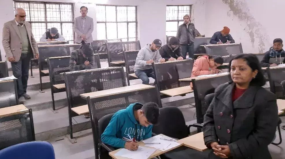 рд╕рд╣рд╛рдпрдХ рдХреНрд╖реЗрддреНрд░реАрдп рдирд┐рджреЗрд╢рдХ рдиреЗ рдЗрдЧреНрдиреВ рдХреА рд╕рддреНрд░рд╛рдВрдд рдкрд░реАрдХреНрд╖рд╛ рдХрд╛ рдХрд┐рдпрд╛ рдФрдЪрдХ рдирд┐рд░реАрдХреНрд╖рдг рд╕рд╣рд╛рдпрдХ рдХреНрд╖реЗрддреНрд░реАрдп рдирд┐рджреЗрд╢рдХ рдиреЗ рдЗрдЧреНрдиреВ рдХреА рд╕рддреНрд░рд╛рдВрдд рдкрд░реАрдХреНрд╖рд╛ рдХрд╛ рдХрд┐рдпрд╛ рдФрдЪрдХ рдирд┐рд░реАрдХреНрд╖рдг