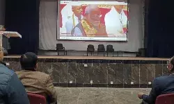 рд╡рд┐рд╡реЗрдХрд╛рдирдВрдж рдиреЗ рдпреБрд╡рд╛рдУрдВ рдХреЛ рдКрд░реНрдЬрд╛рд╡рд╛рди рдХрд┐рдпрд╛рдГ рдкреНрд░рдзрд╛рдирдордВрддреНрд░реА рдирд░реЗрдиреНрджреНрд░ рдореЛрджреА рд╡рд┐рд╡реЗрдХрд╛рдирдВрдж рдиреЗ рдпреБрд╡рд╛рдУрдВ рдХреЛ рдКрд░реНрдЬрд╛рд╡рд╛рди рдХрд┐рдпрд╛рдГ рдкреНрд░рдзрд╛рдирдордВрддреНрд░реА рдирд░реЗрдиреНрджреНрд░ рдореЛрджреА