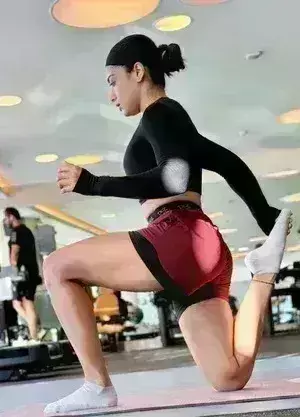 रश्मिका मंदाना ने फिटनेस गोल्स किए सेट, कहा- स्ट्रेचिंग करना न भूलें