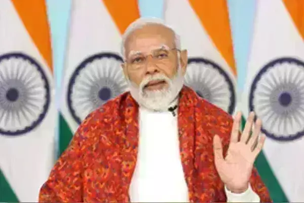 PM मोदी बिहार की बेटी मैथिली ठाकुर के राम भजन के हुए मुरीद PM मोदी बिहार की बेटी मैथिली ठाकुर के राम भजन के हुए मुरीद