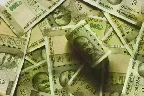 पूंजी प्रवाह के साथ बेहतर व्यापार संतुलन रुपए के लिए होगा सकारात्मक पूंजी प्रवाह के साथ बेहतर व्यापार संतुलन रुपए के लिए होगा सकारात्मक