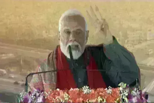 बुलंदशहर में पीएम मोदी ने  फूंका चुनावी शंखनाद, 19,000 करोड़ से ज्यादा की परियोजनाओं की दी सौगात बुलंदशहर में पीएम मोदी ने  फूंका चुनावी शंखनाद, 19,000 करोड़ से ज्यादा की परियोजनाओं की दी सौगात