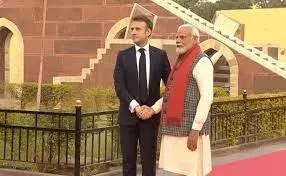जयपुर पहुंचे फ्रांस के राष्ट्रपति मैक्रों, PM मोदी के साथ किया भव्य रोड शो