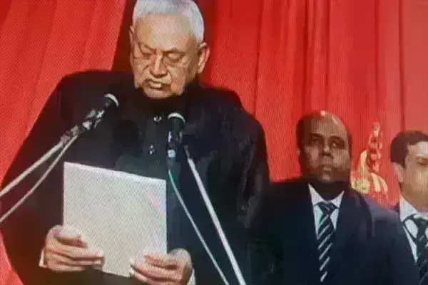 рдмрд┐рд╣рд╛рд░ рдореЗрдВ рдмрдиреА NDA рдХреА рд╕рд░рдХрд╛рд░, рдиреАрддреАрд╢ рдиреЗ рд▓реА 9рд╡реАрдВ рдмрд╛рд░ CM рдкрдж рдХреА рд╢рдкрде рдмрд┐рд╣рд╛рд░ рдореЗрдВ рдмрдиреА NDA рдХреА рд╕рд░рдХрд╛рд░, рдиреАрддреАрд╢ рдиреЗ рд▓реА 9рд╡реАрдВ рдмрд╛рд░ CM рдкрдж рдХреА рд╢рдкрде