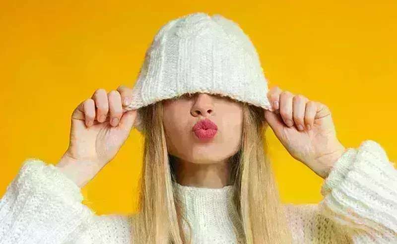 सर्दियों में होंठ खो देते हैं अपनी नमी, इन घरेलू नुस्खों से बनाएं इन्हें मुलायम