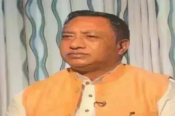 भाजपा मंत्री अलेक्जेंडर लालू हेक शिलांग से लोकसभा चुनाव लड़ने के इच्छुक
