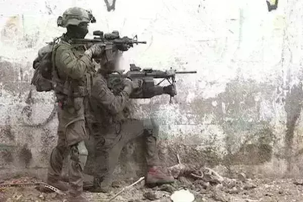 आईडीएफ ने खान यूनिस में हमास प्रमुख याह्या सिनवार के कार्यालय पर मारा छापा