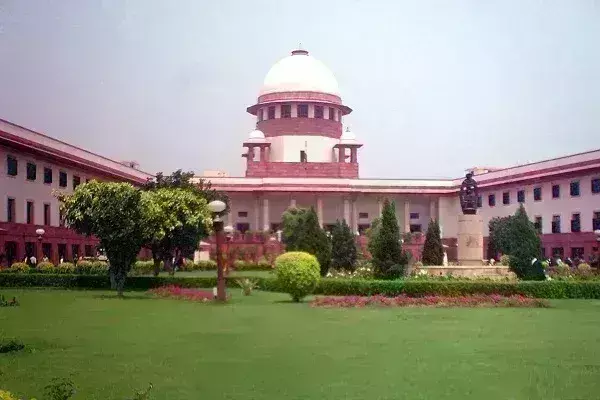 नीलामी खरीदार अगर भुगतान में चूक करता है तो ऋणदाता बैंक को बयाना राशि जब्त करने का अधिकार: सुप्रीम कोर्ट नीलामी खरीदार अगर भुगतान में चूक करता है तो ऋणदाता बैंक को बयाना राशि जब्त करने का अधिकार: सुप्रीम कोर्ट