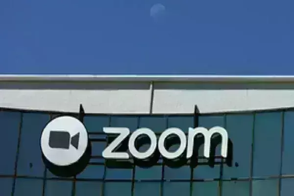 जूम ने 150 कर्मचारियों को नौकरी से निकाला, ओक्टा के भी 400 कर्मचारियों पर गिरी गाज