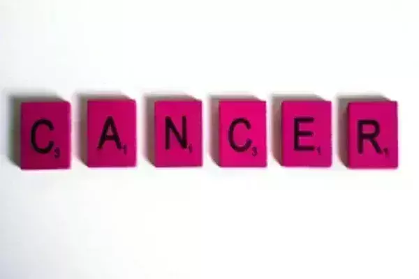 भारत में बढ़ रहे हैं पारिवारिक कैंसर के मामले : विशेषज्ञ