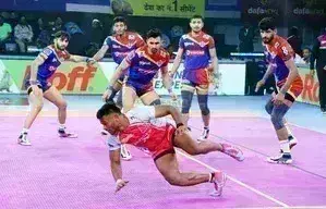 PKL 10: Arjun Deshwal scores 20 points as Jaipur Pink Panthers beat UP Warriors PKL 10: Arjun Deshwal scores 20 points as Jaipur Pink Panthers beat UP Warriors
