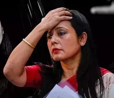 महुआ मोइत्रा को ईडी का बुलावा, 19 को पूछताछ के लिए बुलाया महुआ मोइत्रा को ईडी का बुलावा, 19 को पूछताछ के लिए बुलाया