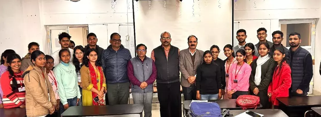 आर्टिफिशियल इंटेलिजेंस साइबर अपराधियों के लिए नया हथियारः डॉ. दिग्विजय सिंह