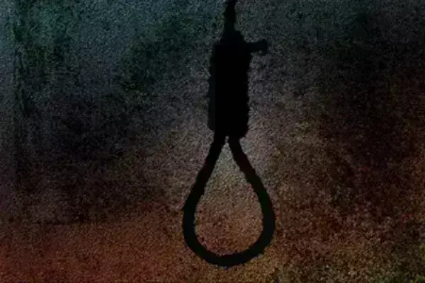 Online Game के चलते लाखों रुपए का कर्जदार हुआ इंजीनियरिंग का छात्र, परेशान होकर उठा लिया ये खौफनाक कदम