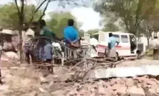 चारों तरफ मची तबाही….पटाखा फैक्ट्री में विस्फोट, 9 की माैत