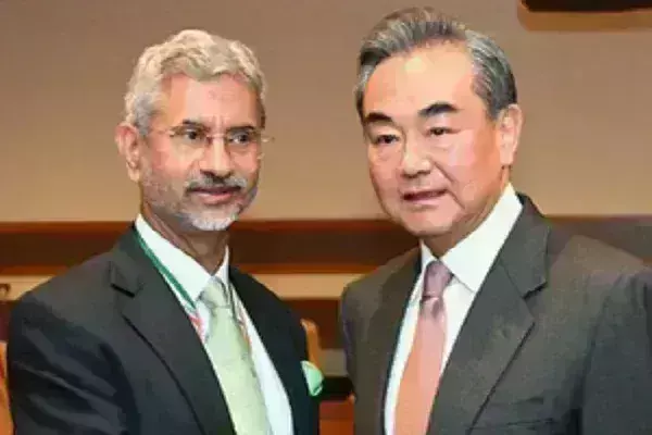 महीनों की संवादहीनता के बाद म्यूनिख में चीनी विदेशमंत्री के साथ जयशंकर की बातचीत