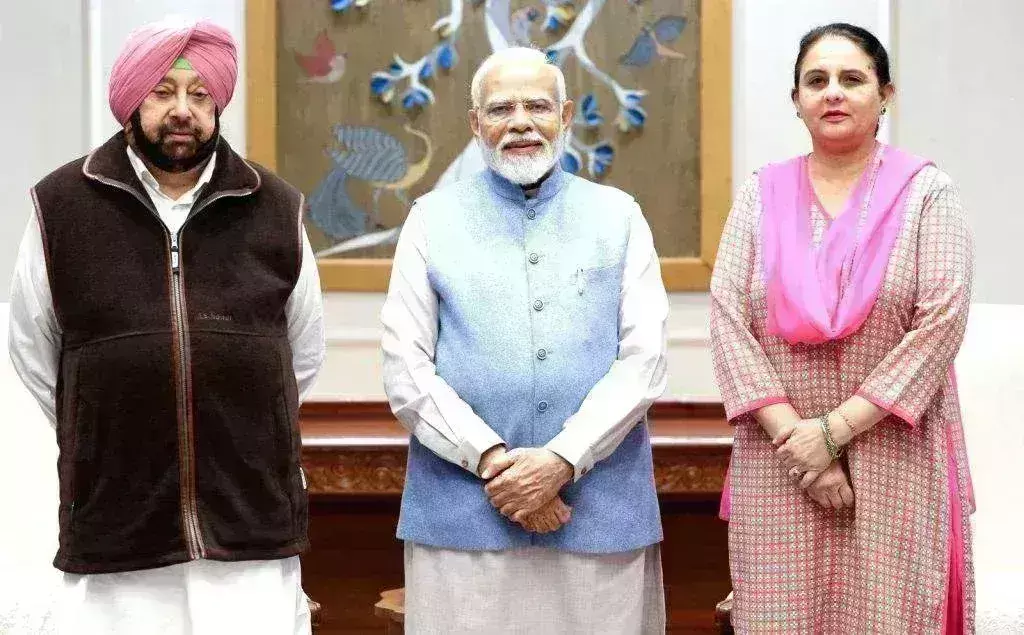 рдкреНрд░рдзрд╛рдирдордВрддреНрд░реА рдореЛрджреА рд╕реЗ рдорд┐рд▓реЗ рдкрдВрдЬрд╛рдм рдХреЗ рдкреВрд░реНрд╡ рд╕реАрдПрдо рдХреИрдкреНрдЯрди рдЕрдорд░рд┐рдВрджрд░ рдкреНрд░рдзрд╛рдирдордВрддреНрд░реА рдореЛрджреА рд╕реЗ рдорд┐рд▓реЗ рдкрдВрдЬрд╛рдм рдХреЗ рдкреВрд░реНрд╡ рд╕реАрдПрдо рдХреИрдкреНрдЯрди рдЕрдорд░рд┐рдВрджрд░