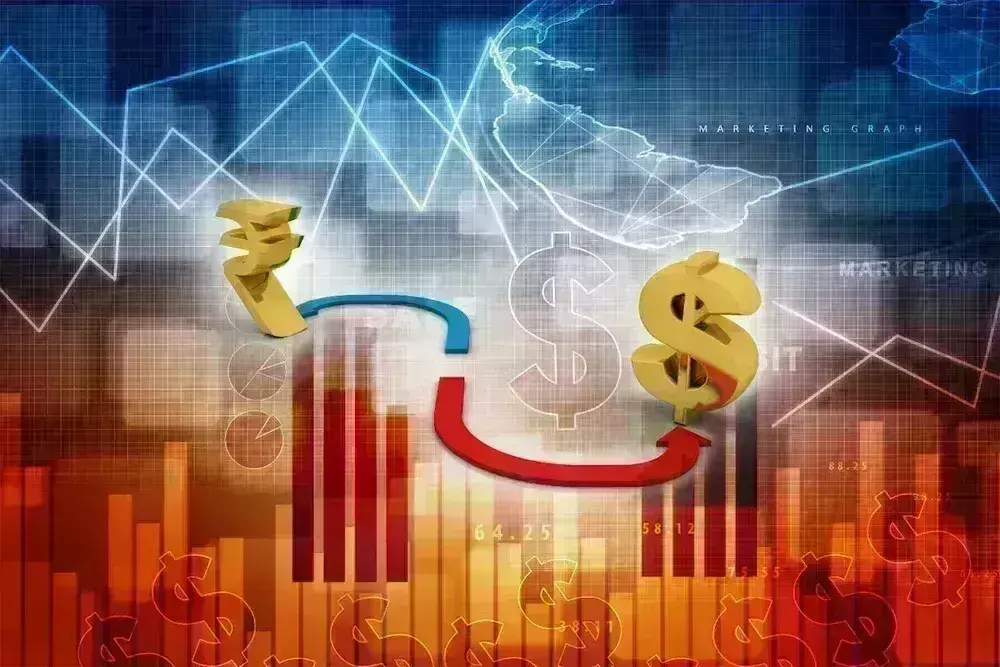 रुपया शुरुआती कारोबार में दो पैसे की बढ़त के साथ 82.99 प्रति डॉलर पर