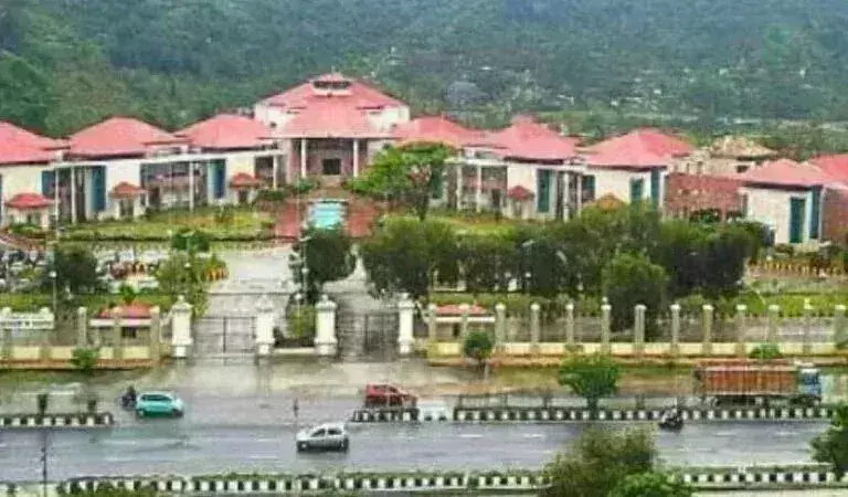 मैतेई समुदाय को ST दर्जा देने पर विचार नहीं होगा, मणिपुर हाईकोर्ट ने फैसले से विवादित पैरा हटाया मैतेई समुदाय को ST दर्जा देने पर विचार नहीं होगा, मणिपुर हाईकोर्ट ने फैसले से विवादित पैरा हटाया