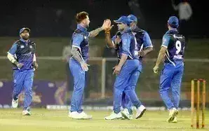 आईवीपीएल के उद्घाटन मैच में मुंबई चैंपियंस ने तेलंगाना टाइगर्स को 26 रनों से हराया आईवीपीएल के उद्घाटन मैच में मुंबई चैंपियंस ने तेलंगाना टाइगर्स को 26 रनों से हराया