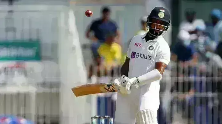 चेतेश्वर पुजारा ने 15 साल बाद बनाए 800 से अधिक रन