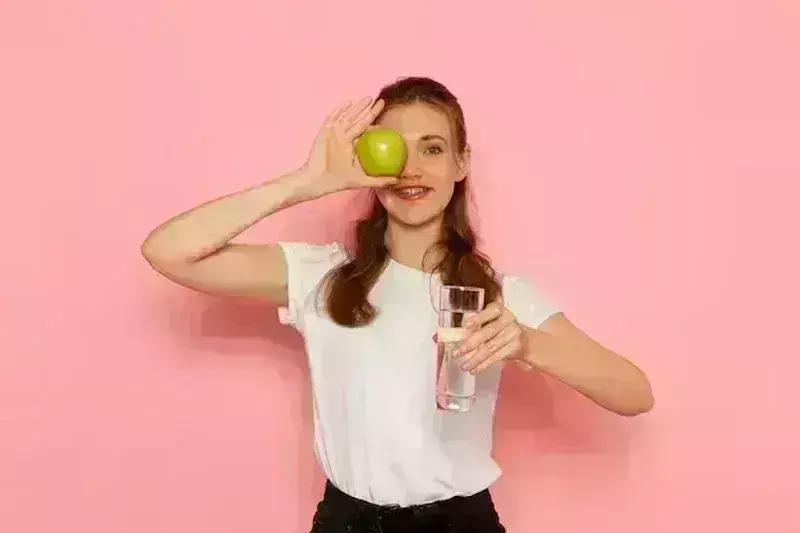 अमरूद के तुरंत बाद नहीं खाना चाहिए ये चीजें, शरीर के लिए होगा खतरनाक साबित अमरूद के तुरंत बाद नहीं खाना चाहिए ये चीजें, शरीर के लिए होगा खतरनाक साबित