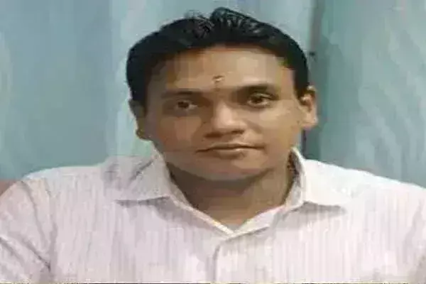 चारधाम यात्रा 2024: इस बार तीर्थयात्रियों की हेल्थ स्क्रीनिंग पर रहेगा खास फोकस, 11 भाषाओं में जारी होगी SOP चारधाम यात्रा 2024: इस बार तीर्थयात्रियों की हेल्थ स्क्रीनिंग पर रहेगा खास फोकस, 11 भाषाओं में जारी होगी SOP