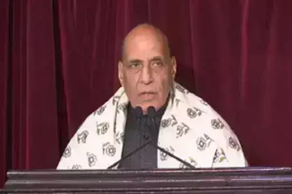 रक्षा मंत्री राजनाथ सिंह आज कारवार नौसैनिक अड्डे पर बुनियादी ढांचा परियोजनाओं का करेंगे उद्घाटन रक्षा मंत्री राजनाथ सिंह आज कारवार नौसैनिक अड्डे पर बुनियादी ढांचा परियोजनाओं का करेंगे उद्घाटन