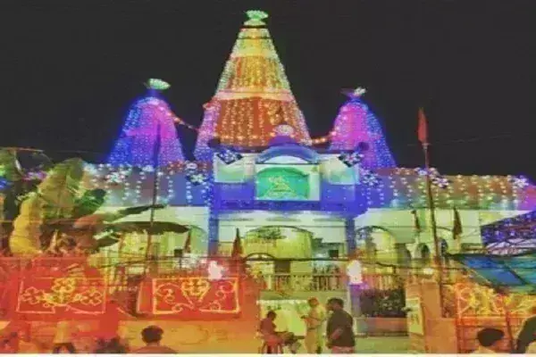 рдпреВрдкреА рдореЗрдВ рдорд╣рд╛рд╢рд┐рд╡рд░рд╛рддреНрд░рд┐ рдХреА рдзреВрдо, рдХрд╛рд╢реА рд╡рд┐рд╢реНрд╡рдирд╛рде рдФрд░ рд╢рд┐рд╡рд╛рд▓рдпреЛрдВ рдореЗрдВ рдЙрдордбрд╝реЗ рд╢реНрд░рджреНрдзрд╛рд▓реБ рдпреВрдкреА рдореЗрдВ рдорд╣рд╛рд╢рд┐рд╡рд░рд╛рддреНрд░рд┐ рдХреА рдзреВрдо, рдХрд╛рд╢реА рд╡рд┐рд╢реНрд╡рдирд╛рде рдФрд░ рд╢рд┐рд╡рд╛рд▓рдпреЛрдВ рдореЗрдВ рдЙрдордбрд╝реЗ рд╢реНрд░рджреНрдзрд╛рд▓реБ