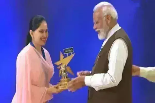 जया किशोरी, मैथिली ठाकुर और RJ रौनक को मिला नेशनल क्रिएटर्स अवॉर्ड, PM मोदी ने कई युवा हस्तियों को किया सम्मानित
