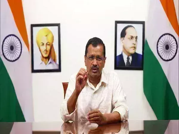 मजिस्ट्रेट अदालत की ओर से जारी समन के खिलाफ केजरीवाल ने खटखटाया सत्र अदालत का दरवाजा मजिस्ट्रेट अदालत की ओर से जारी समन के खिलाफ केजरीवाल ने खटखटाया सत्र अदालत का दरवाजा