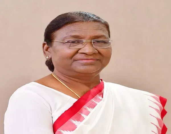 राष्ट्रपति द्रौपदी मुर्मू हैदराबाद में वैश्विक आध्यात्मिकता महोत्सव की शोभा बढ़ाएंगी राष्ट्रपति द्रौपदी मुर्मू हैदराबाद में वैश्विक आध्यात्मिकता महोत्सव की शोभा बढ़ाएंगी