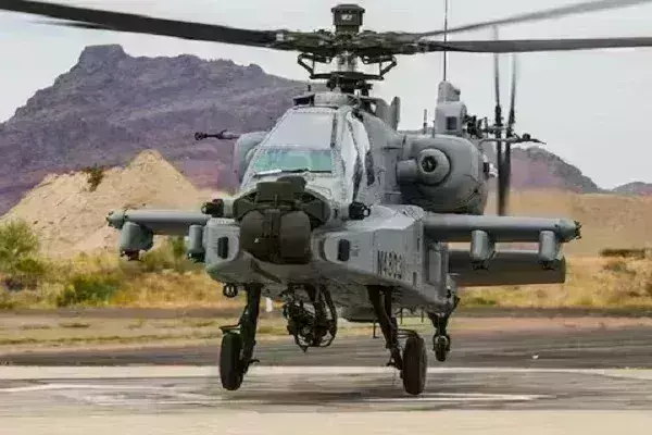 पाकिस्तान के नापाक मंसूबे होंगे नाकाम, हवा में तैनात होंगे टैंक; भारतीय सेना ने बॉर्डर पर बढ़ाई रक्षा क्षमता पाकिस्तान के नापाक मंसूबे होंगे नाकाम, हवा में तैनात होंगे टैंक; भारतीय सेना ने बॉर्डर पर बढ़ाई रक्षा क्षमता