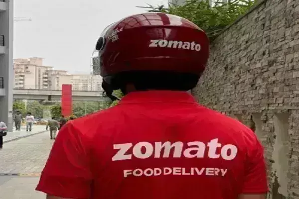 Zomato को मिला GST नोटिस, भरना पड़ सकता है इतने करोड़ का जुर्माना Zomato को मिला GST नोटिस, भरना पड़ सकता है इतने करोड़ का जुर्माना