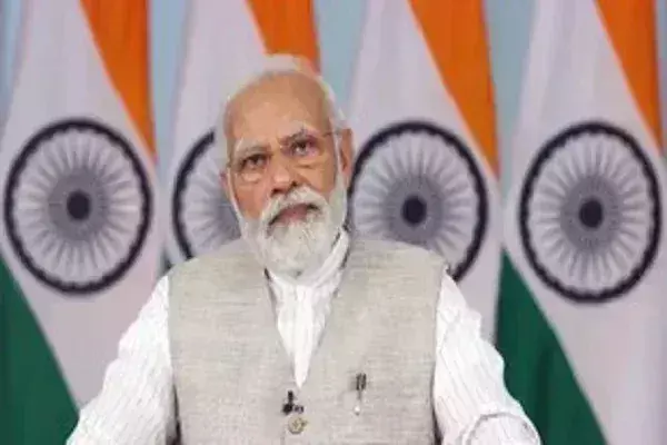 हिंद महासागर में समुद्री डकैतों व आतंकवाद से निपटने के लिए भारत प्रतिबद्ध: पीएम मोदी हिंद महासागर में समुद्री डकैतों व आतंकवाद से निपटने के लिए भारत प्रतिबद्ध: पीएम मोदी