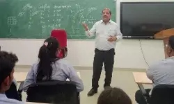 अयोध्या की सांस्कृतिक विरासत के अनुरूप ही पयर्टकों में छवि प्रस्तुत करनी होगीः प्रो0 लवकुश मिश्रा