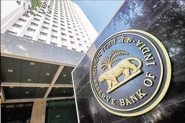 आरबीआई ने बैंकों, एनबीएफसी के स्व-नियामक संगठनों के लिए नये नियम जारी किये आरबीआई ने बैंकों, एनबीएफसी के स्व-नियामक संगठनों के लिए नये नियम जारी किये
