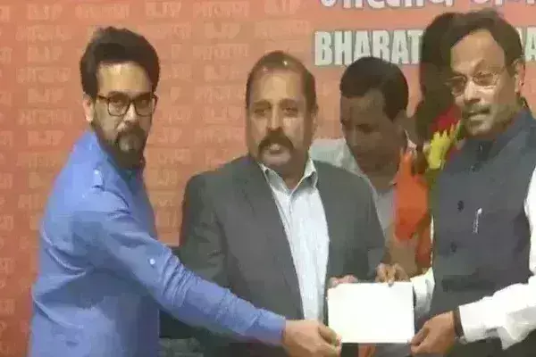 पूर्व वायुसेना चीफ आरकेएस भदौरिया BJP में शामिल, यहां से लड़ सकते हैं लोकसभा का चुनाव