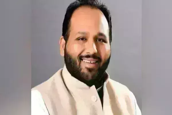 ED рдХреА рдмрдбрд╝реА рдХрд╛рд░реНрд░рд╡рд╛рдИ, рджрд┐рд▓реНрд▓реА рдореЗрдВ AAP рдиреЗрддрд╛ рджреАрдкрдХ рд╕рд┐рдВрдШрд▓рд╛ рдХреЗ рдШрд░ рдкрд░ рдЫрд╛рдкреЗрдорд╛рд░реА ED рдХреА рдмрдбрд╝реА рдХрд╛рд░реНрд░рд╡рд╛рдИ, рджрд┐рд▓реНрд▓реА рдореЗрдВ AAP рдиреЗрддрд╛ рджреАрдкрдХ рд╕рд┐рдВрдШрд▓рд╛ рдХреЗ рдШрд░ рдкрд░ рдЫрд╛рдкреЗрдорд╛рд░реА