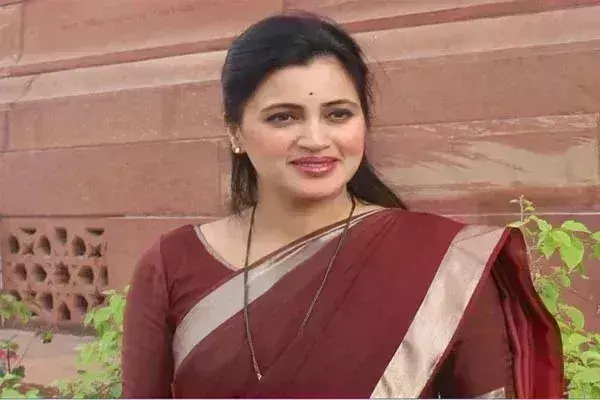 BJP ने जारी की उम्मीदवारों की 7वीं लिस्ट, नवनीत राणा को अमरावती से बनाया उम्मीदवार