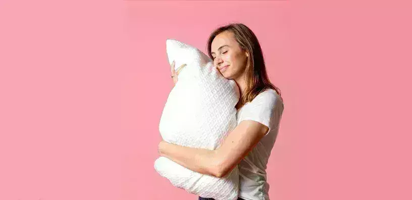 घर में इस तरह से साफ करें तकिया, दूर हो जाएगी सारी गंदगी