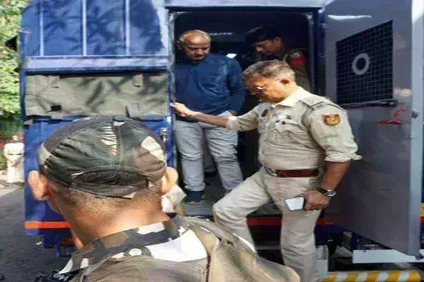 जेल से मनीष सिसोदिया ने अपने समर्थकों को लिखी चिट्ठी, कहा-जल्द बाहर आऊंगा